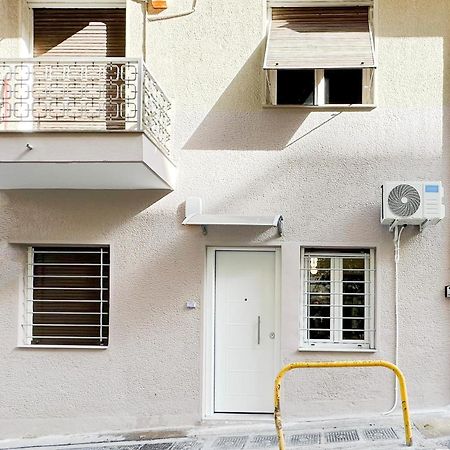 Ferienwohnung Valtetsiou Central 50Sqm Apt In Athen Exterior foto