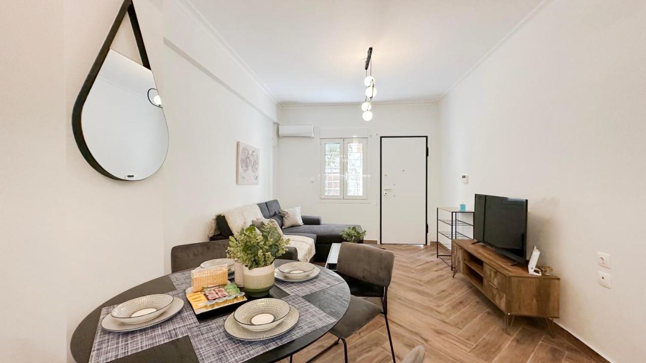 Ferienwohnung Valtetsiou Central 50Sqm Apt In Athen Exterior foto