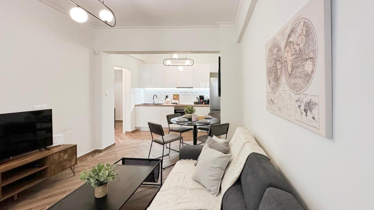 Ferienwohnung Valtetsiou Central 50Sqm Apt In Athen Exterior foto